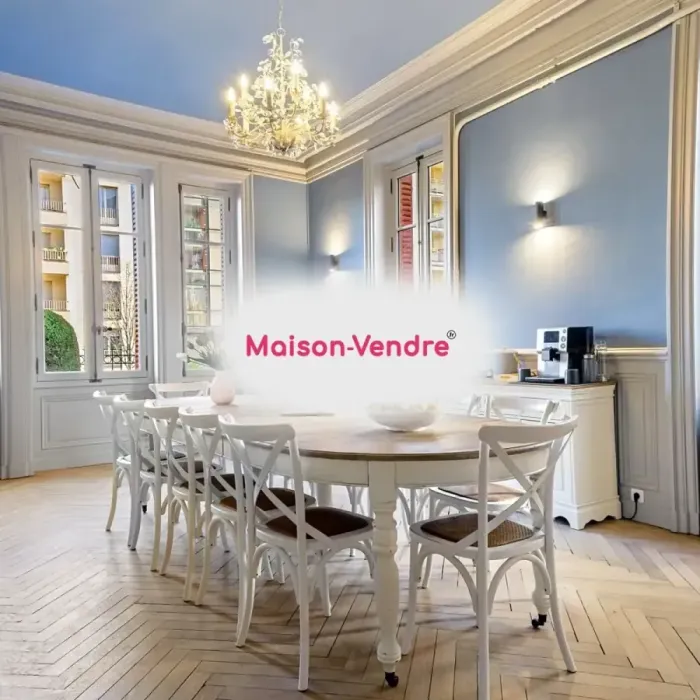 Maison 14 pièces 458,43 m2 Villeurbanne à vendre